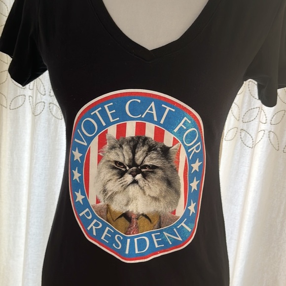 Cat for president T-shirt 🖤 - Picture 3 of 8